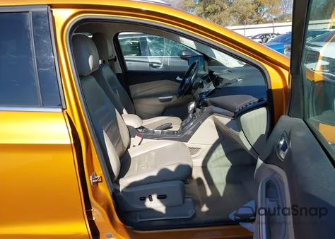 2016 Ford Escape Titanium from USA, damaged, VIN 1FMCU0JX4GUA32980